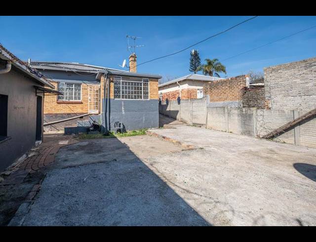 3 BEDROOM HOUSE FOR SALE IN KENSINGTON